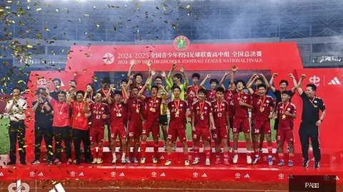 2025新春佳节，迪玛利亚温馨全家福曝光